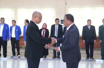 Prof. Dr. Ir. A. E. Pattiselanno, M.Si., Resmi Dilantik sebagai Dekan Fakultas Pertanian Unpatti Periode 2025–2029